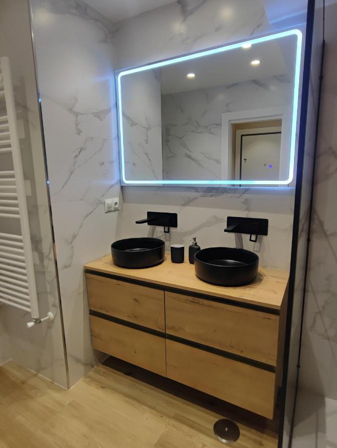 Apartamento Gael- Plaza Espana Avilés Eksteriør billede
