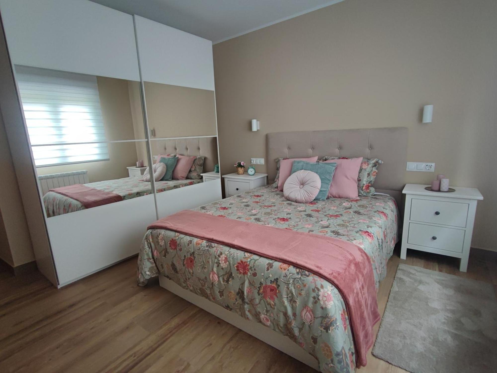 Apartamento Gael- Plaza Espana Avilés Eksteriør billede